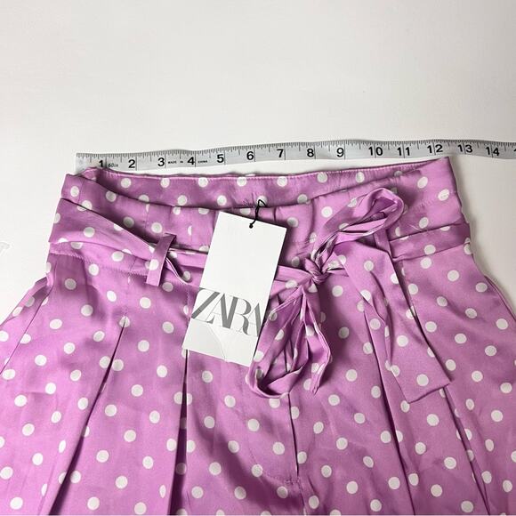 Zara’s Women High Waisted Polka Dot  Belted Style Shorts Sz S - Picture 5 of 9